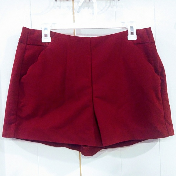 Candie's Burgundy Scalloped Pocket Shorts - Picture 1 of 7